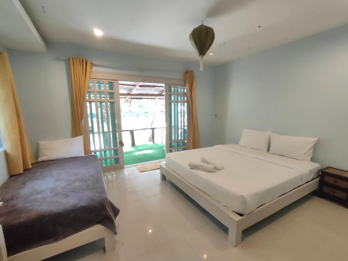 Banana Tempat peranginan 3*