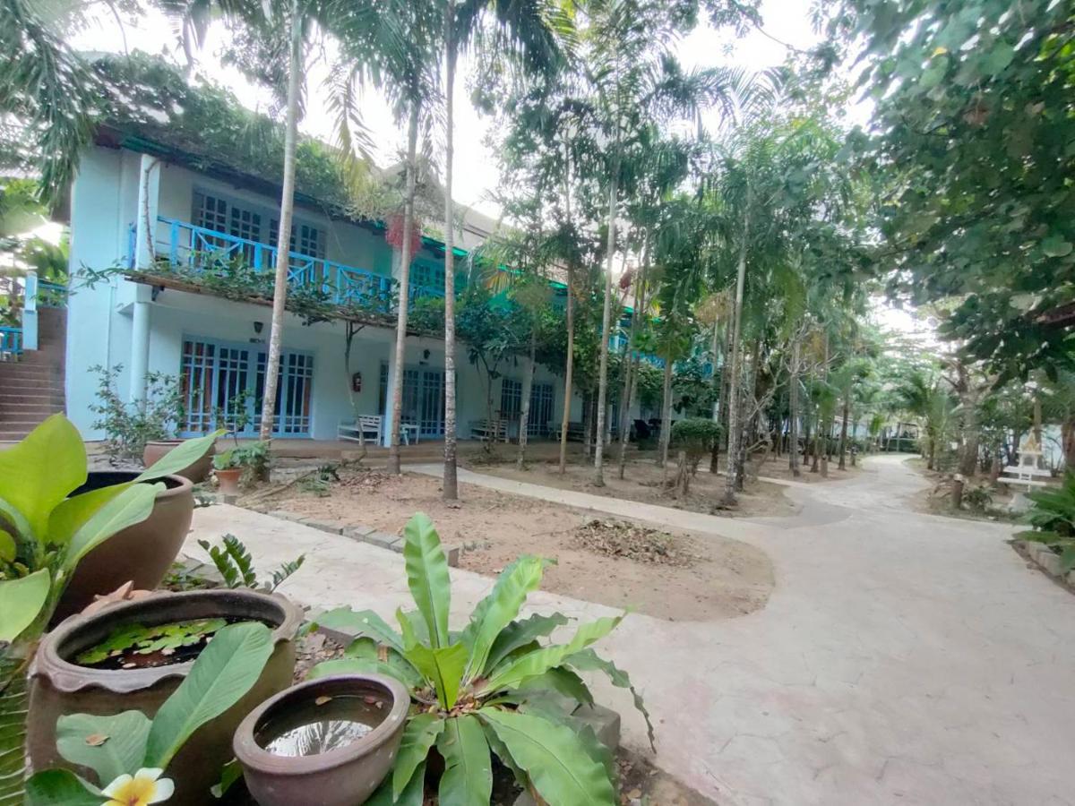 Tempat peranginan Banana 3*